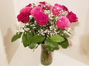 Appreciation & Love - Dozen Long Stem Roses in Clear Vase